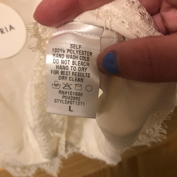 NWT White Lace Camisole - Picture 4 of 4